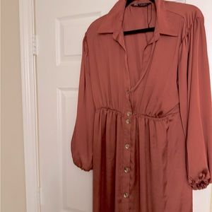 Zara dress or long shirt w low slide slits and color.